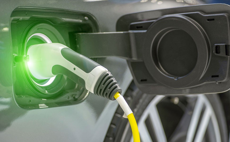康普利汽車充電樁的市場定位策略有哪些？